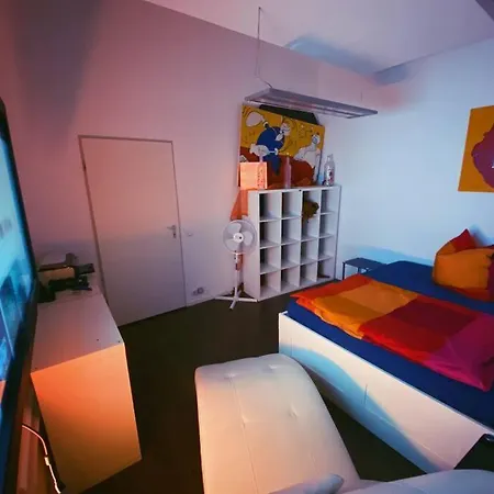 Big Premium Loft - Loft Frankfurt Апартаменты *